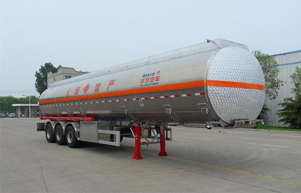 LHY9409GYY铝合金运油半挂车(图1)